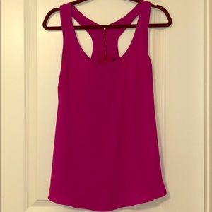 Express magenta top with back zip detail